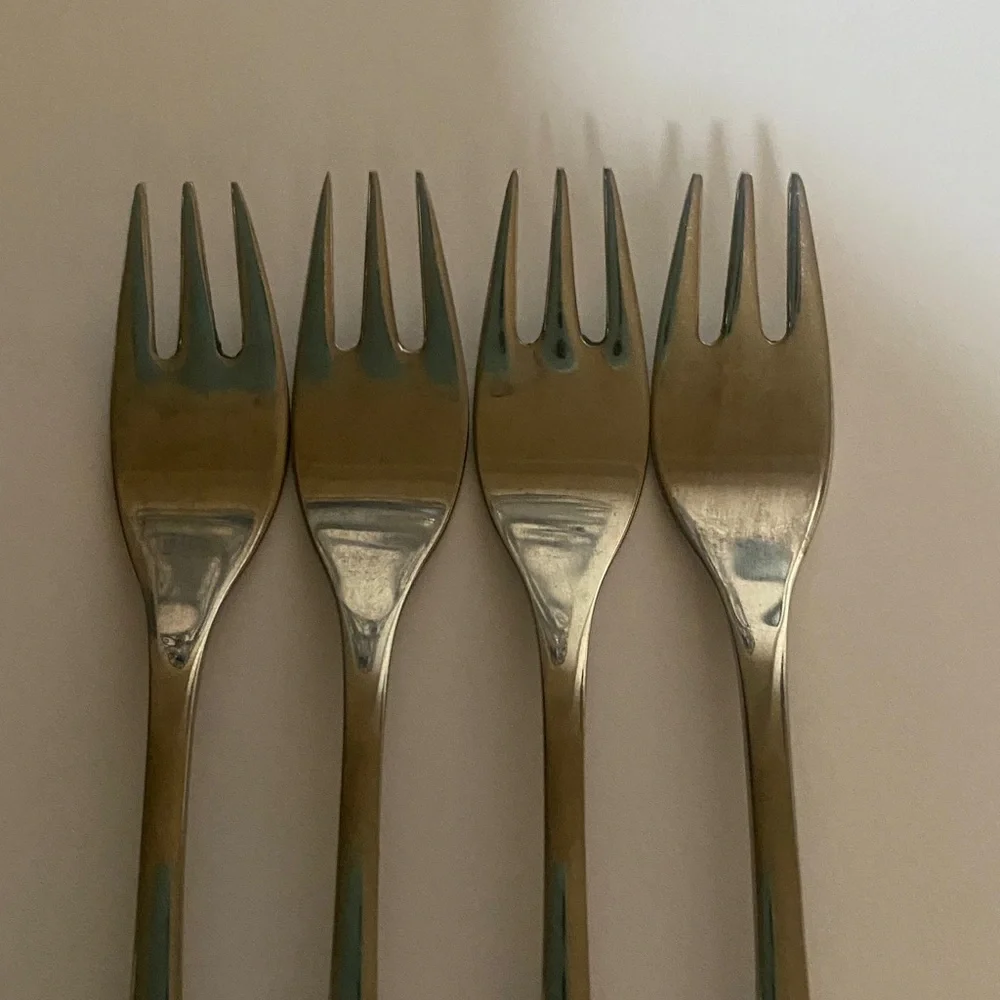 Vintage Oneida Stainless Cocktail/ Shrimp Set Of 4 Forks
